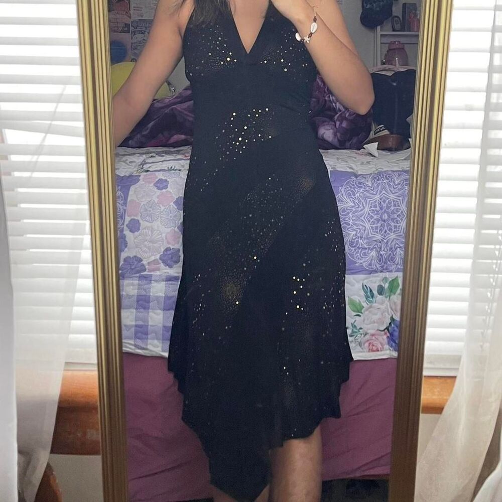LA BELLE BLACK & GOLD ASYMMETRICAL MIDI DRESS